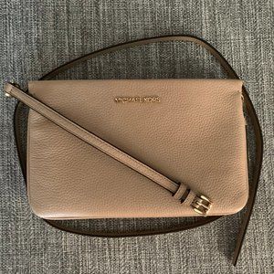 Michael Kors Jet Set Leather Crossbody Bag